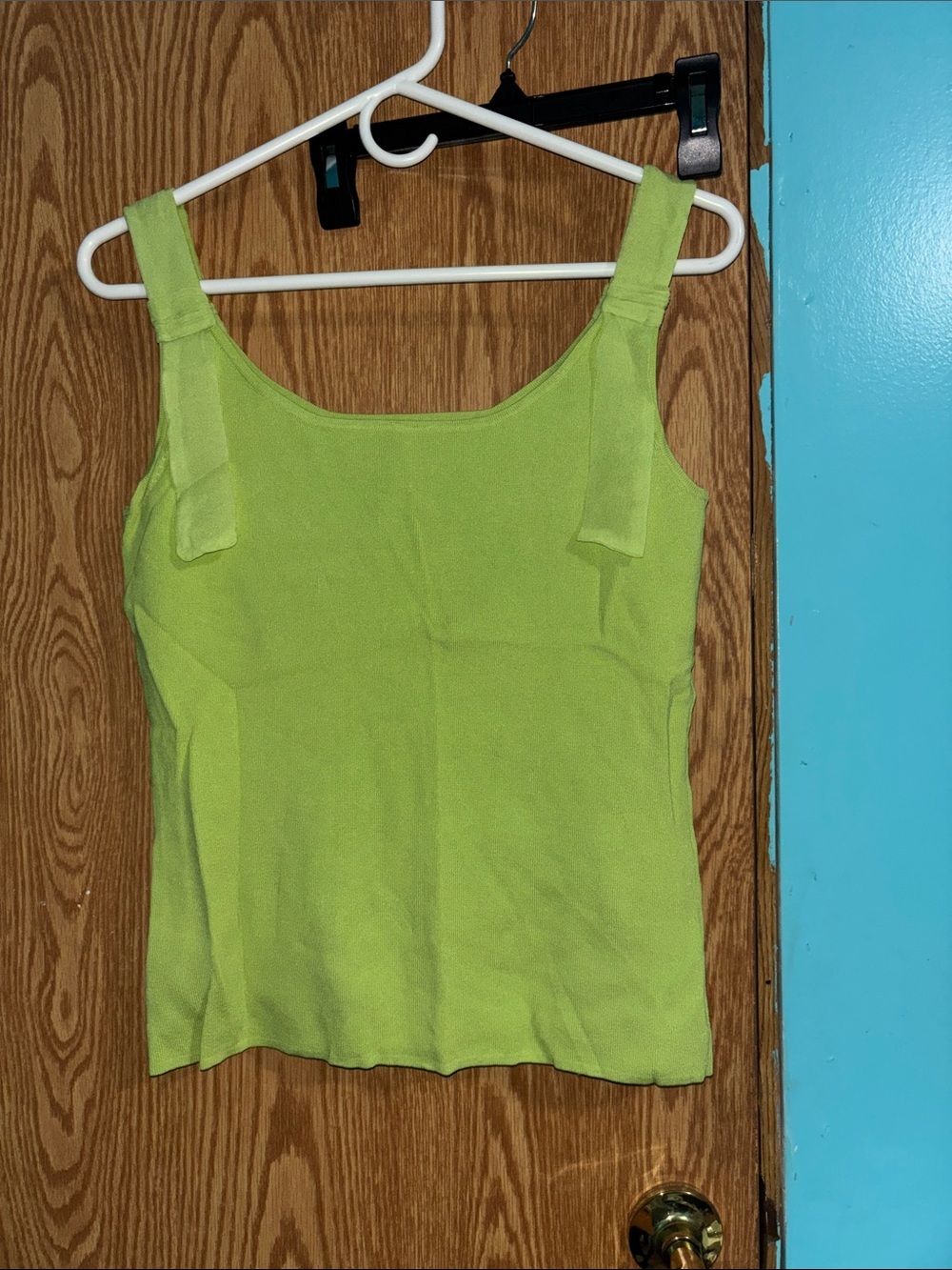 Cable & Gauge Neon Lime Scoop Neck Tank Top